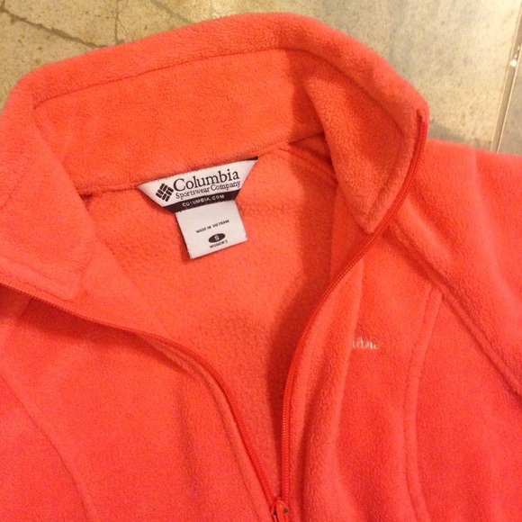 Coral Colored Columbia Fleece Jacket - Picture 2 of 2