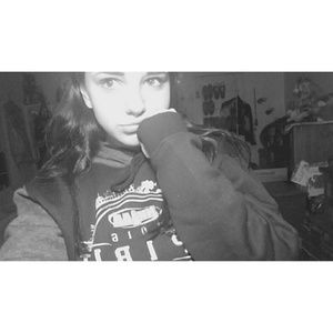 Meet your Posher, Destiny