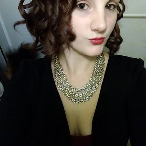 Meet your Posher, Megan