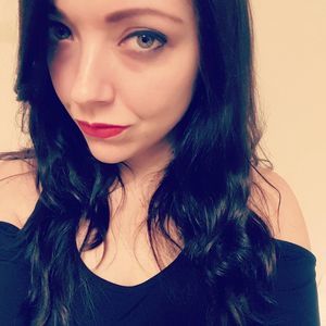 Meet your Posher, Jillian