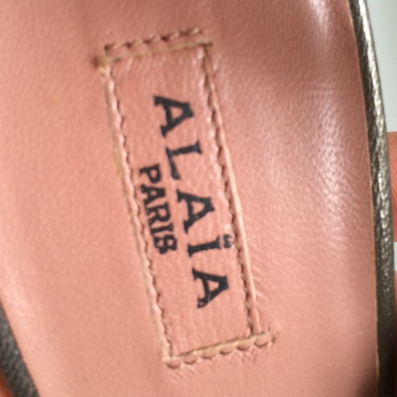 Alaia - Picture 3 of 4
