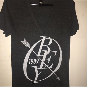 Obey V-neck T-shirt