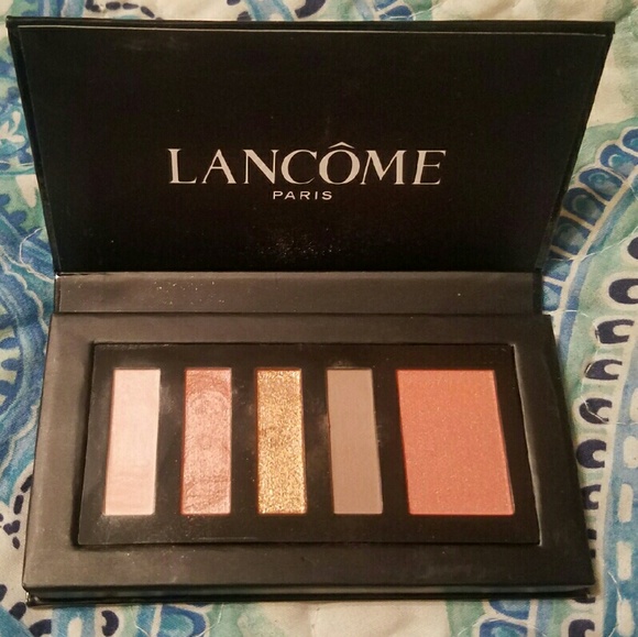 Lancome eyeshadow and blush palette