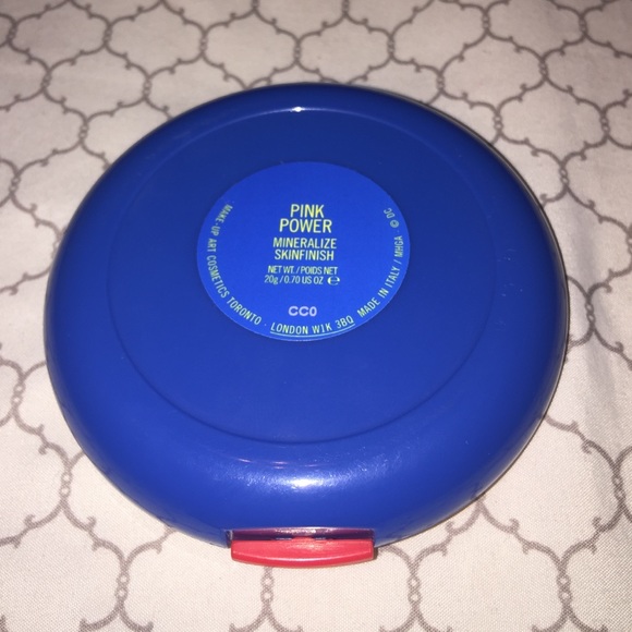 RARE LIMITED EDITION MAC WONDERWOMAN - Picture 4 of 4