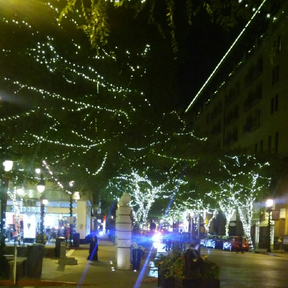 Meet your Posher, Juanita - Picture 1 of 1