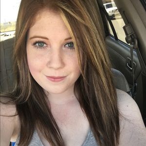 Meet your Posher, Carly