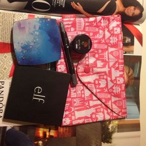 makeup bundle with IPsy bag!