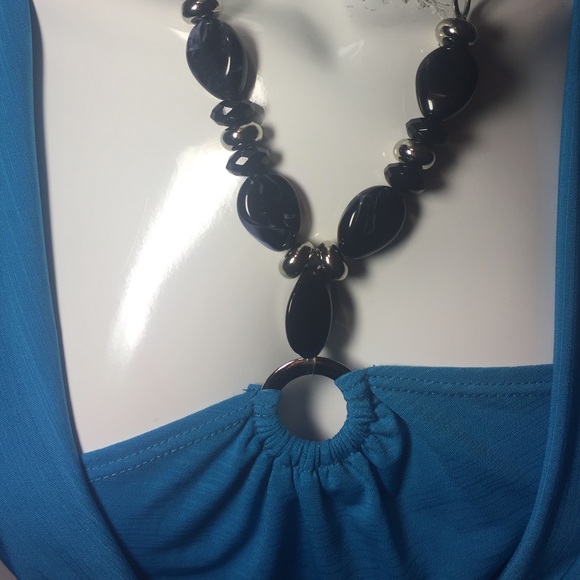 SALE🔥Iz Byer Halter w/Stone Tie & Cowl Neck - Picture 2 of 4