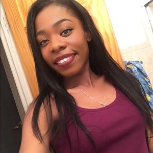 Meet your Posher, Joanna