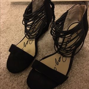 Boho Strappy Fringe Mini Wedges 🌒