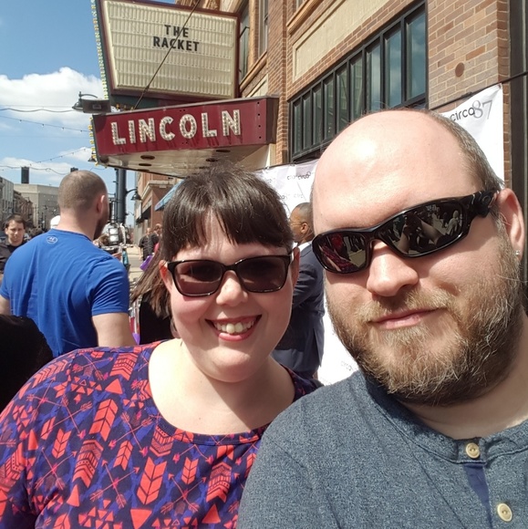 Meet your Posher, Emily - Picture 3 of 4