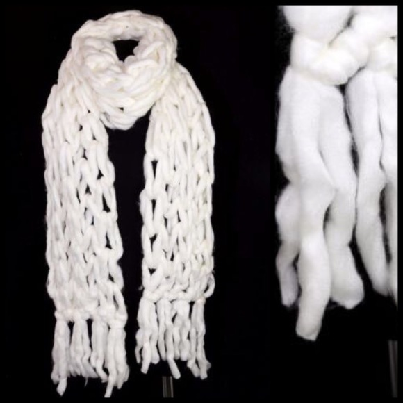 ‼️PRICE FIRM LAST CALL  Handmade Thick Long Scarf - Picture 3 of 3