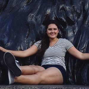 Meet your Posher, Caroline