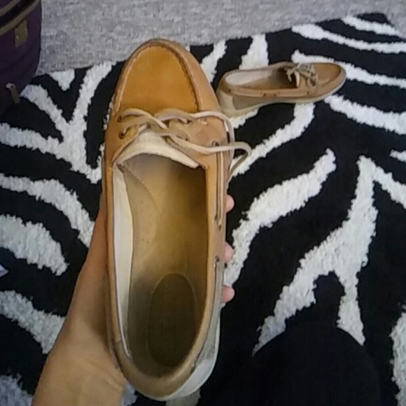 Sperrys - Picture 2 of 2