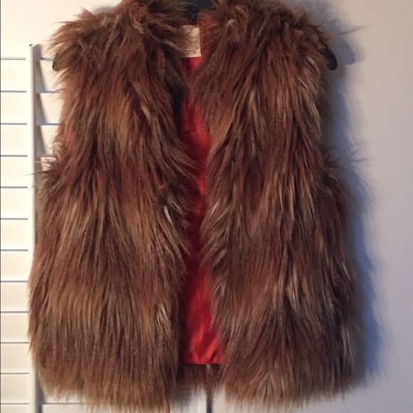 Urban Outfitters Pins & Needles Faux Fur Vest