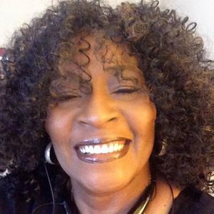 Meet your Posher, Paulette