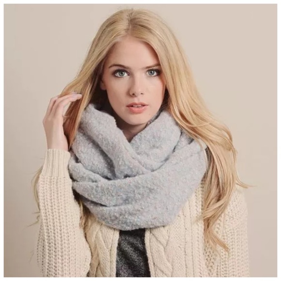 🎁 Marled Infinity Scarf - Picture 2 of 4