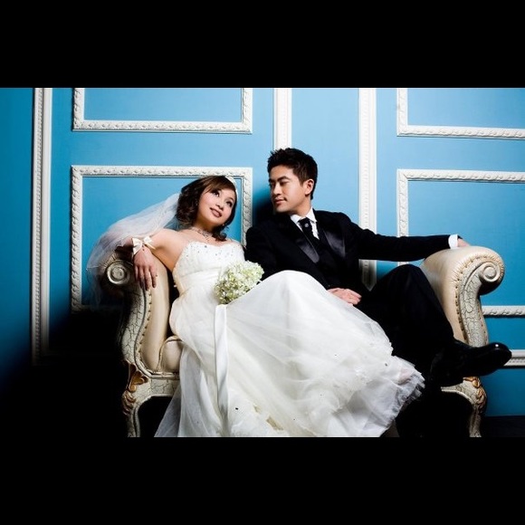 Meet your Posher, Sandy - Picture 3 of 6