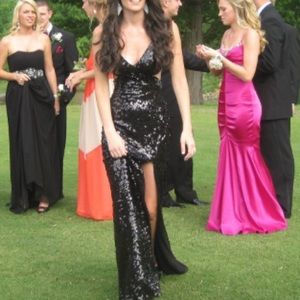 Mori Lee Sequined, black, prom dress