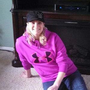 Meet your Posher, Cheri