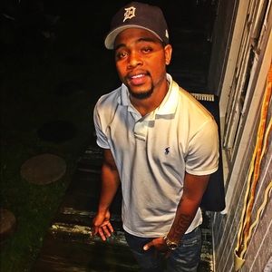 Meet your Posher, Lawrence