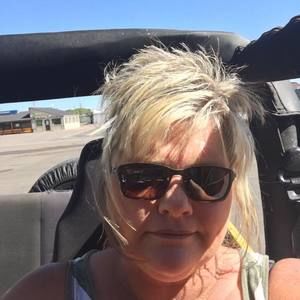 Meet your Posher, Christy