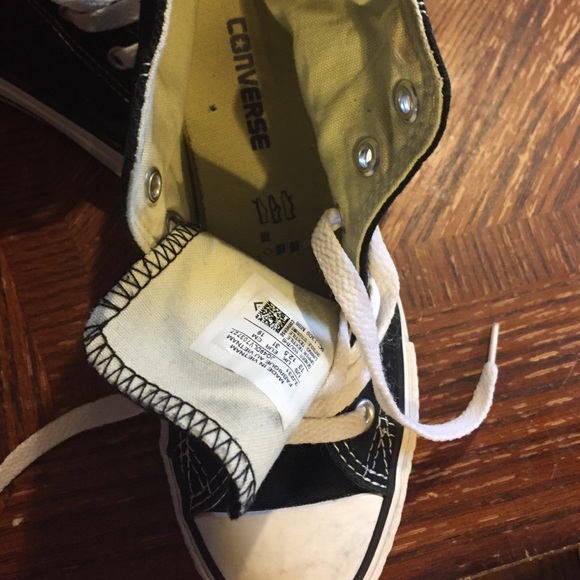 Trade..Converse like new boys size 13 - Picture 2 of 4