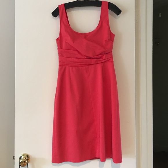 Elie Tahari Coral Dress Size 8