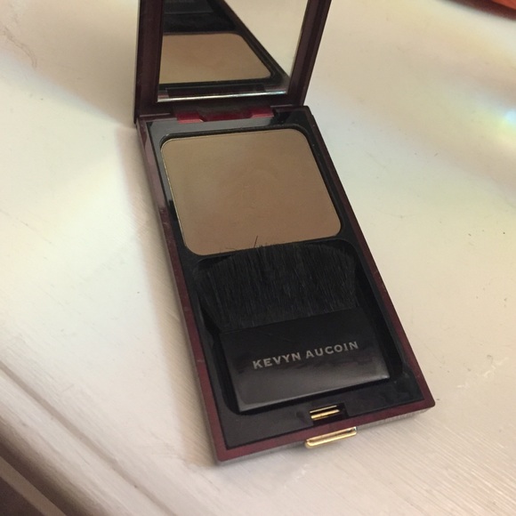 Kevyn Aucoin The Sculpting Powder