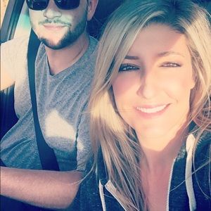 Meet your Posher, Kenzie