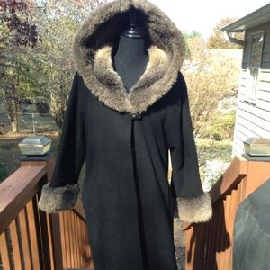 Vintage ILCWU women's Union faux fur coat