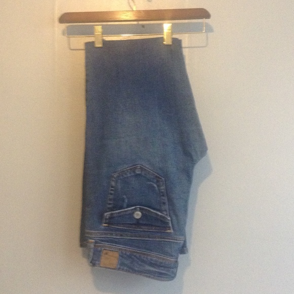 American Eagle jeans size 12 slim boot cut