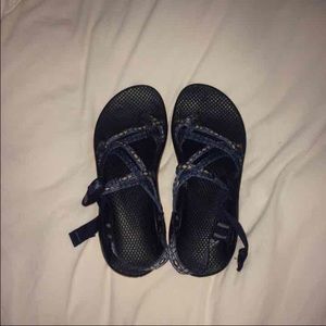 navy blue chacos