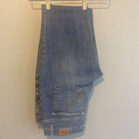 Woman's Aeropostale jeans size 13/14 reg