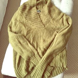 j crew fall sweater olive green cashmere