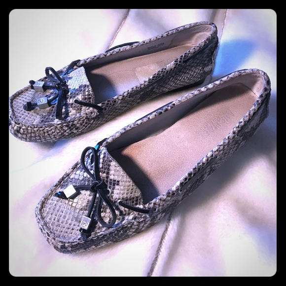 Size 7 , Michael Kors snake skin flats