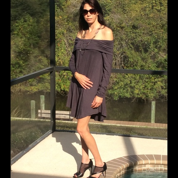 Medium Only! Off Shoulder Dress - Picture 5 of 5