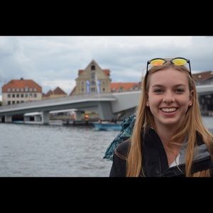 Meet your Posher, Sofie