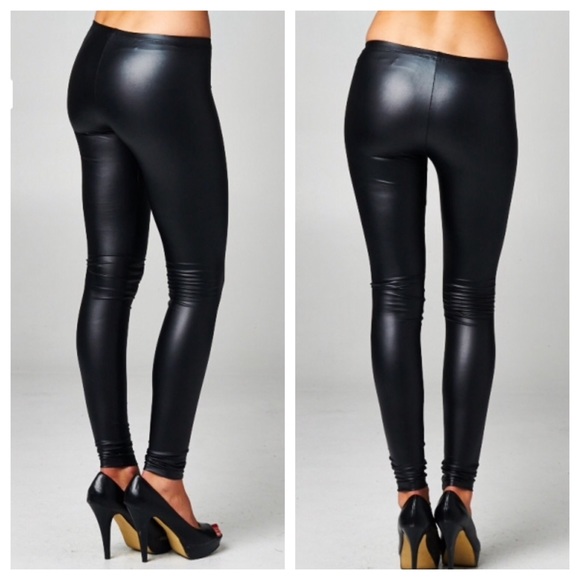 Final Price❗️Medium Faux Leather Legging - Picture 2 of 3