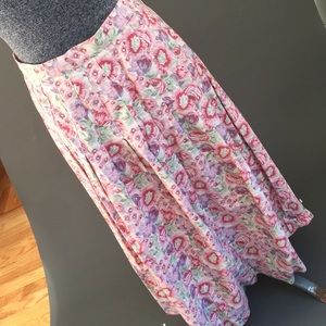 ⭐️⭐️Laura Ashley pleated skirt⭐️⭐️