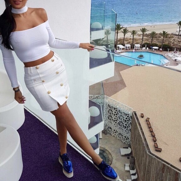 Crop top xxs very tight