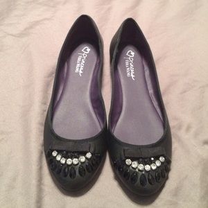 Vera Wang jeweled flats