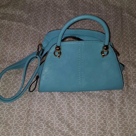 Small Handbag (CLOSET CLEAN OUT)