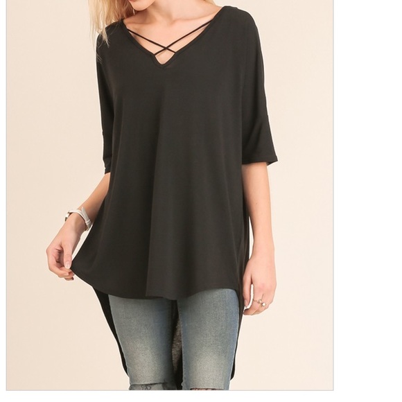 Last Large Black V-Neck Tunic - Picture 2 of 3