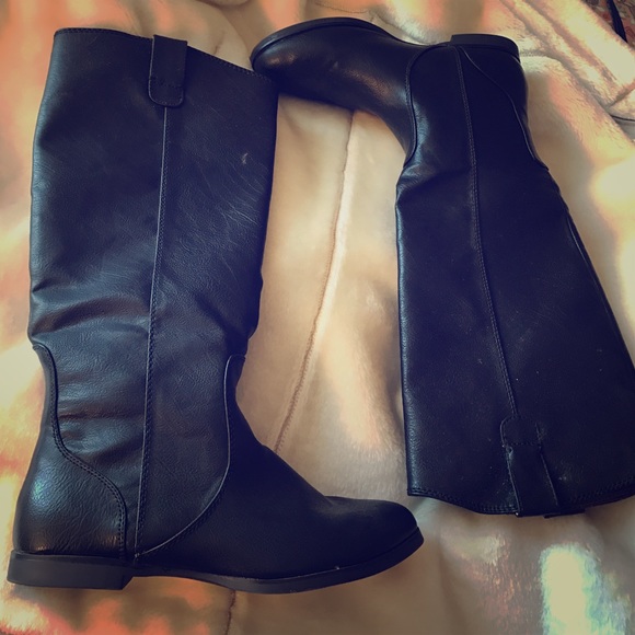 H & m knee high boots