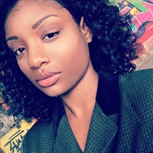 Meet your Posher, Karrington