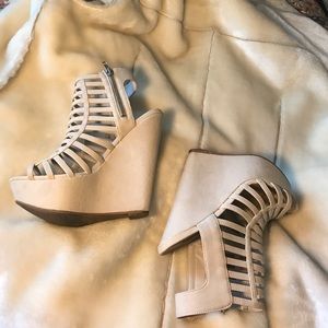 Steve Madden wedges