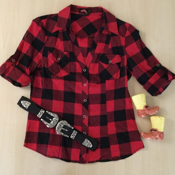 Forever 21 Tops - 3/4 Sleeve Shirt🍂🍂