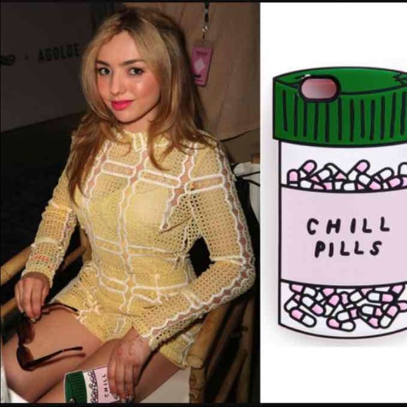 Chill Pills iPhone 6/6s Case - Picture 3 of 3