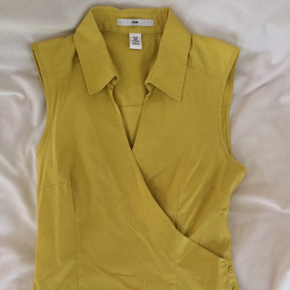 H and M Top (yellow) Women's Size 8